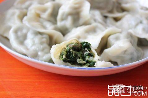 槐花菠菜水饺