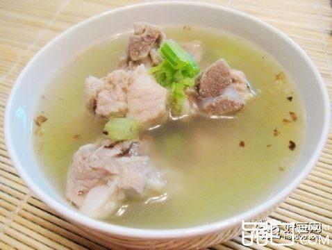 炸蒜芹菜排骨汤