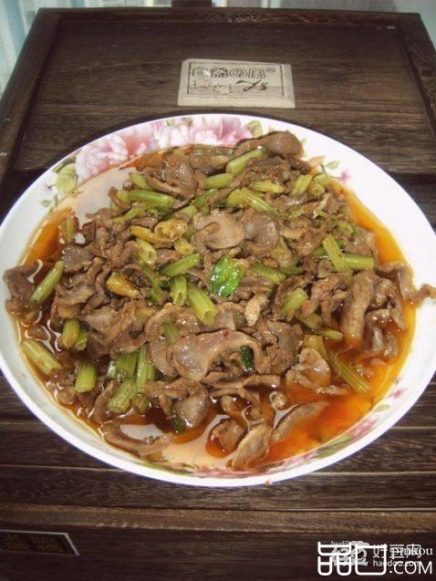 芹菜炒鸡胗