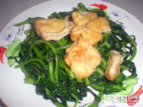 茼蒿炒油豆腐