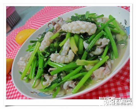 芹菜鱿鱼