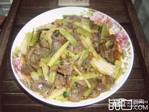 芹菜炒鸡珍