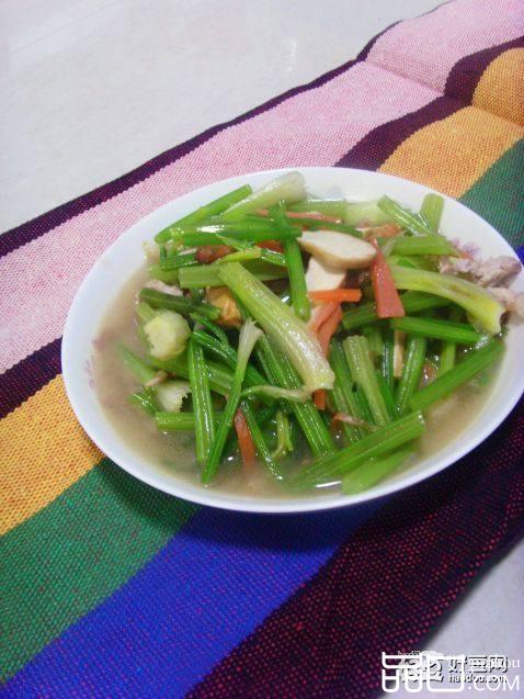 肉丝炒芹菜