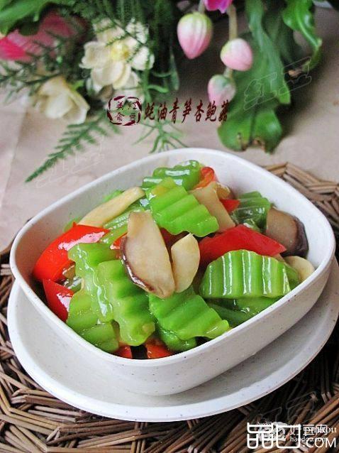 蚝油青笋杏鲍菇