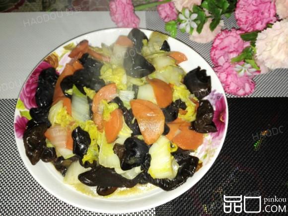 白菜炒木耳