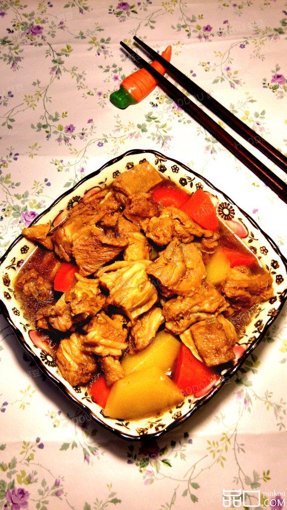 胡萝卜红焖无骨羊肉