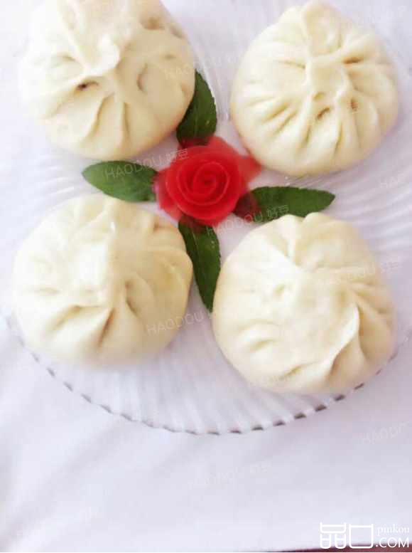 蒸包子