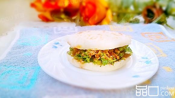 尖椒香菜肉夹馍