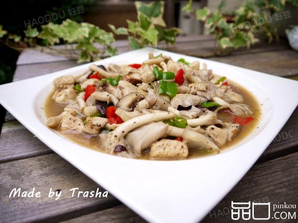 双椒蕈菇炒鸡丁