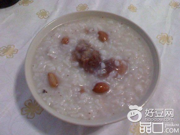 花生咸猪骨粥