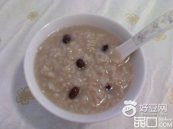 黑豆鲫鱼粥