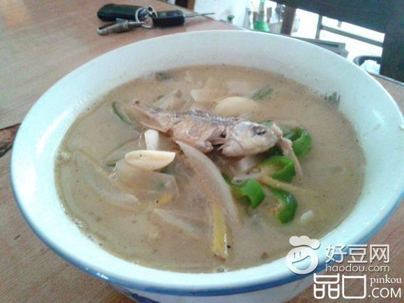鲫鱼萝卜丝汤