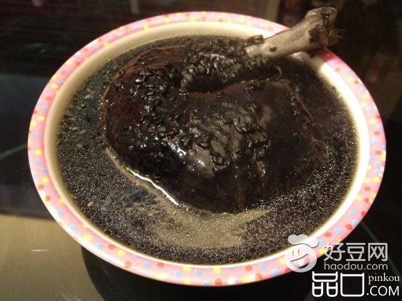 黑芝麻乌鸡汤