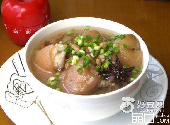 花生蹄花汤