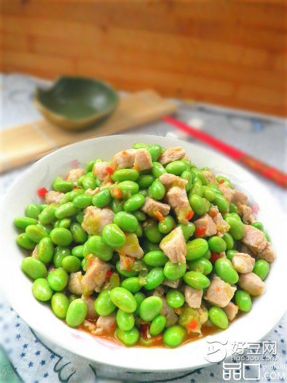 剁椒毛豆炒肉丁