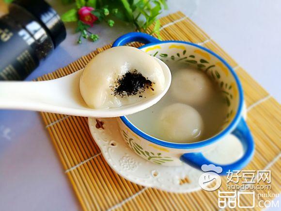 黑芝麻馅汤圆