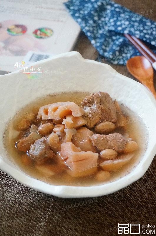 莲藕花生排骨汤