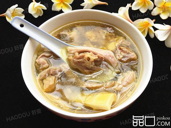 猪肚煲土鸡汤