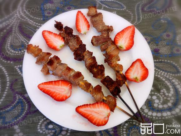 焦香烤羊肉串