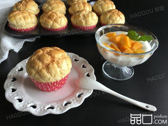 菠萝小面包