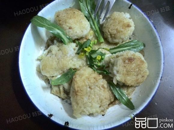 蛋饭团