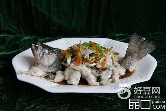 水溜鲈鱼