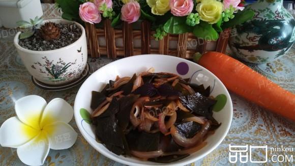 胡萝卜洋葱炒海带