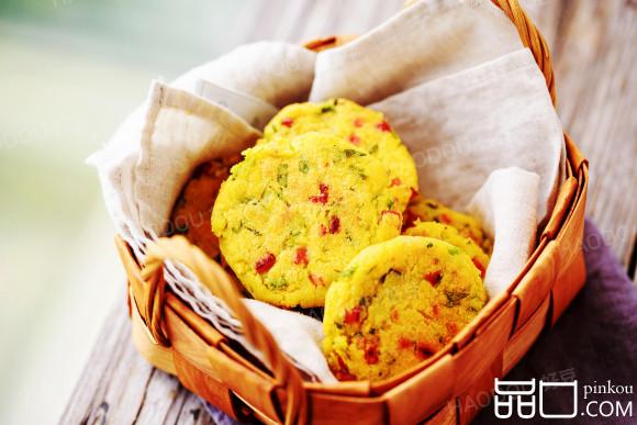 豆渣玉米饼子