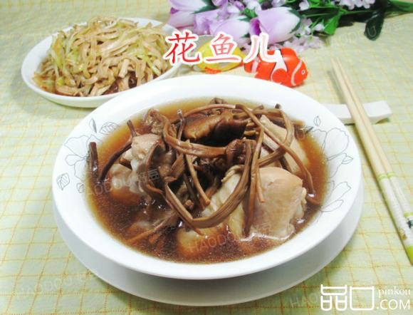 茶树菇鸡腿汤