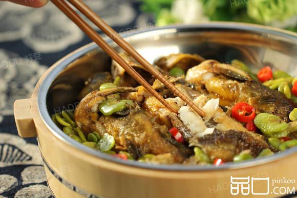 黄骨鱼焖豆米