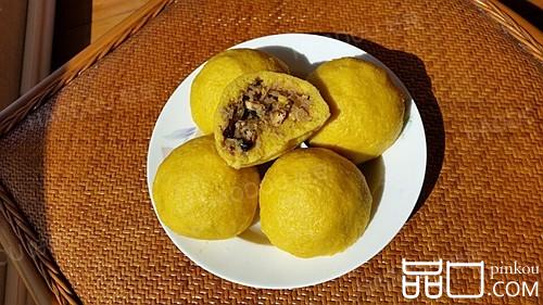玉米面素菜团子
