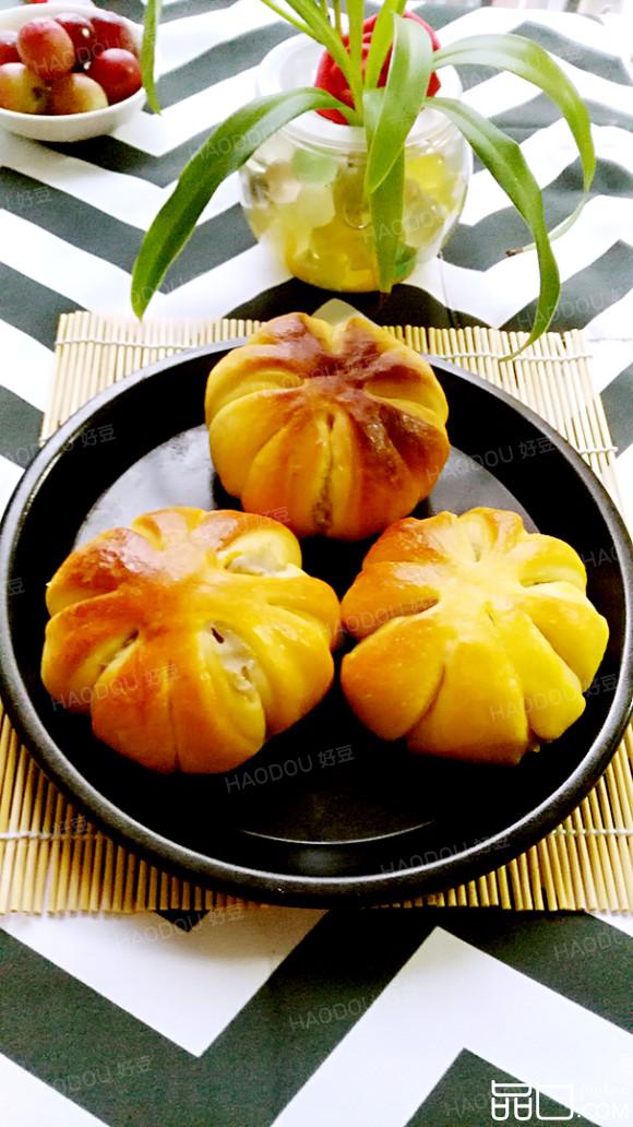 山药馅花朵面包