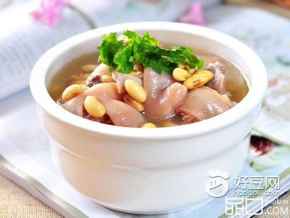 黄豆蹄花汤