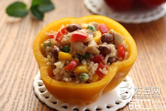 彩椒鸡丁红豆饭