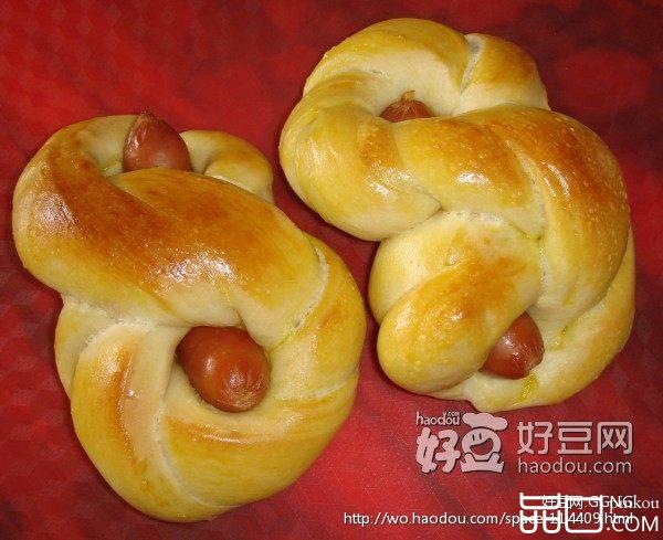 “8”字面包
