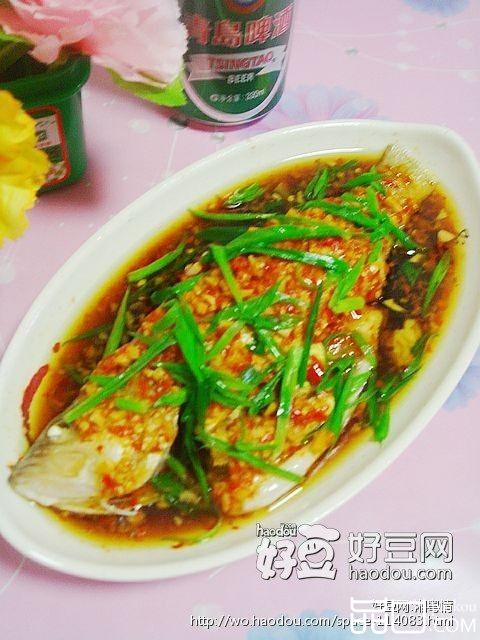 剁椒蒸鲈鱼