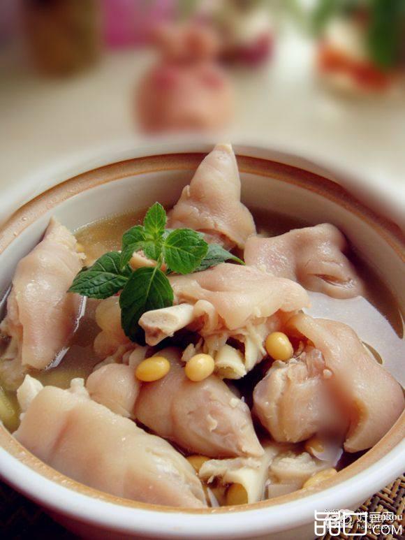 黄豆煲猪脚