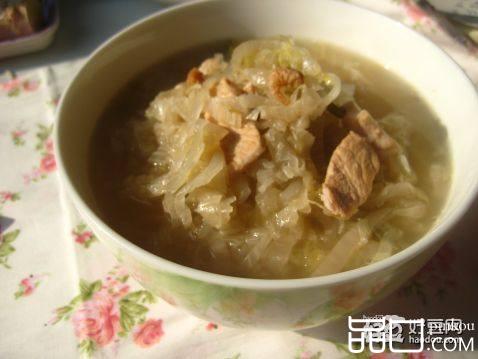 炖东北酸菜