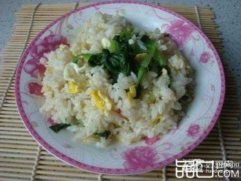 青菜鸡蛋炒饭
