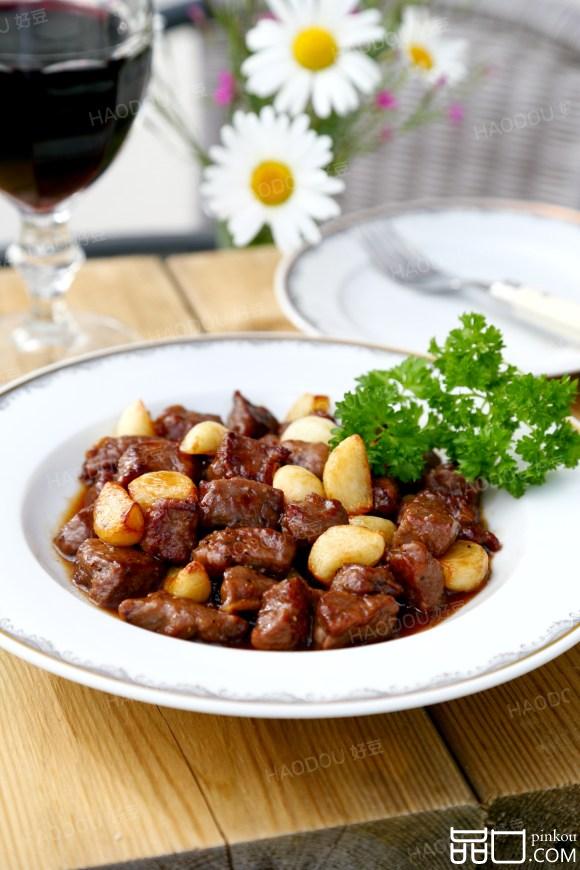 黑蒜子牛肉粒#盛夏餐
