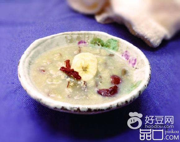 香蕉燕麦甜粥