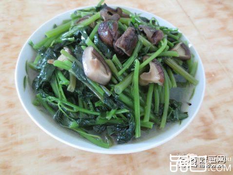 香菇烩苋菜