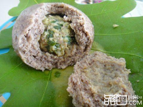 槐花菜团子