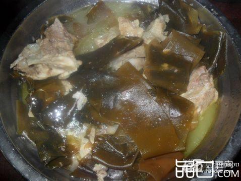 筒骨海带汤