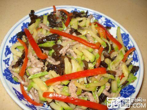 西葫芦炒肉丝