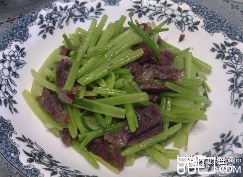 牛肉炒芹菜