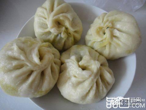 韭菜猪肉馅大包子