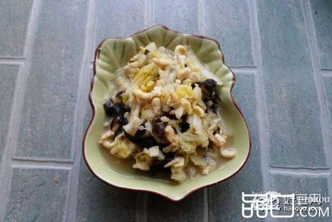 白菜黑木耳炖鸡丝
