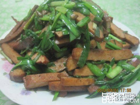 豆腐干炒韭菜