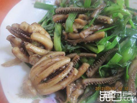 鱿鱼爪炒韭菜